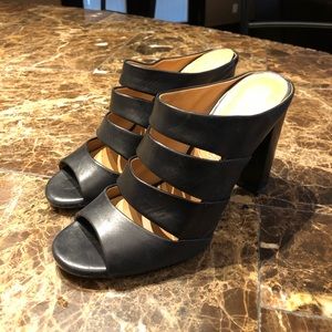 Arturo Chiang Black Leather Mule Sandals.